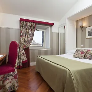 *** Hotel Kennedy Italy